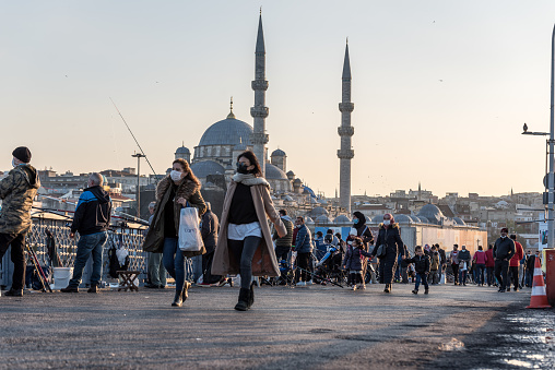 Турция фото людей на улицах