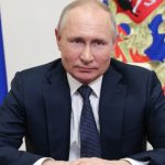 Russian President Vladimir Putin welcomes participants of New Knowledge Forum