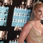 Red Carpet – MTV Video Music Awards 2015