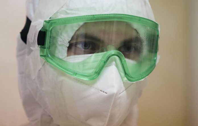 Medical students work at Novokuznetsk hospital