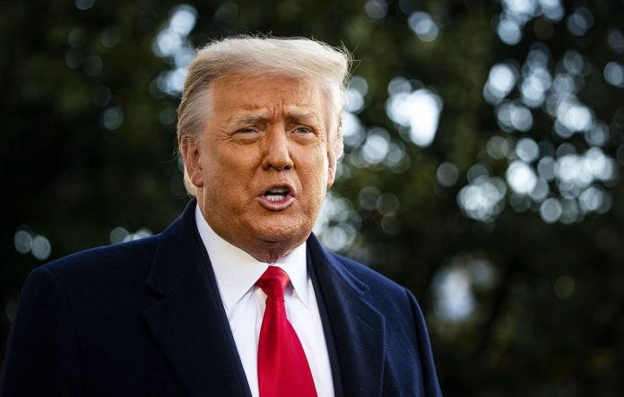 Trump leaves White House