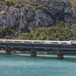 ФЕНА – влак