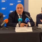 1AF8200D-5DE5-4444-9460-E0BEF939535D