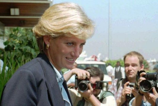 Потъна яхтата, на която принцеса Даяна прекарала последната си лятна ваканция