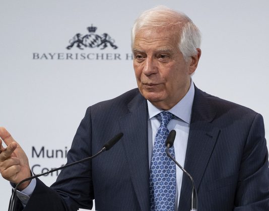 Жозеп Борел пристигна в Киев, подчерта подкрепата на ЕС за Украйна