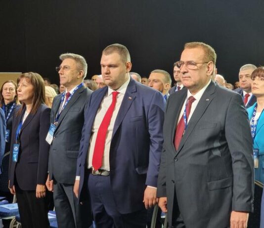 Джевдет Чакъров и Делян Пеевски са избрани за председатели на ДПС
