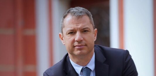 Добрев за ПП/ДБ: Ронят крокодилски сълзи за Навални, а купуваха руски газ и петрол през посредници