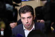 Петков загатна кои министри ще си ходят