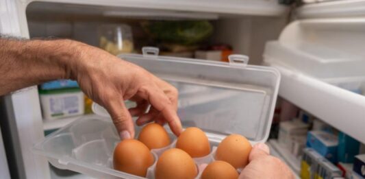 Как правилно да съхраняваме яйцата в хладилника