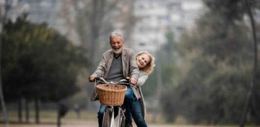 100-годишен практикуващ лекар разкри тайните на дълголетието