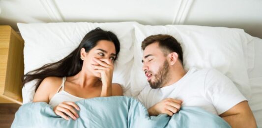 Учени откриха причината за лошия дъх в устата