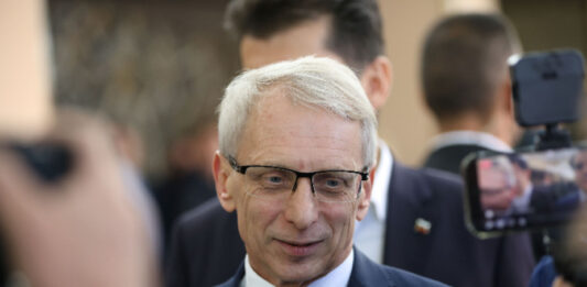 Денков постави регулаторите пред министри и нов премиер