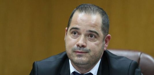 Калин Стоянов: МВР не разследва кой е ходил в частния клуб на Мартин Божанов