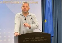 Д. Добрев за ПП: Финансираха войната на Путин с 6 млрд. долара