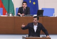 Кирил Петков призова Борисов и Пеевски да се успокоят