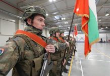С тържествена церемония на полигон „Ново село“ бе извършена ротация на българския контингент от състава на многонационалната бойна група