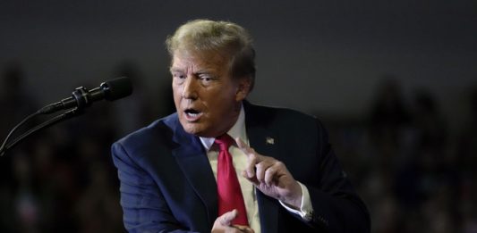 Тръмп казал на съюзник от НАТО, че „би насърчил Русия да прави каквото си поиска“