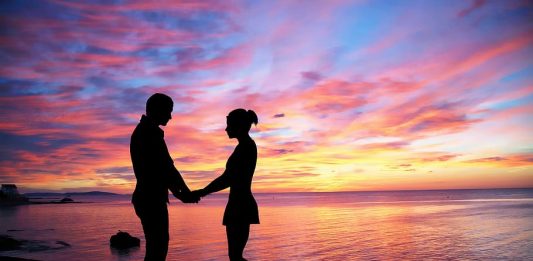 Топ Романтични Дестинации за Влюбени