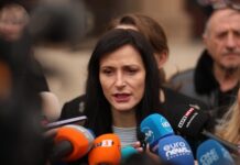 Габриел: Преговорите за правителство продължават Мария Габриел: Преговорите за правителство продължават