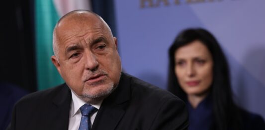 Борисов: Едно голямо „извинявай“ може да ни върне на масата