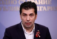 Кирил Петков посъветва Бойко Борисов- ако иска да преговаря, да дойде утре на срещата