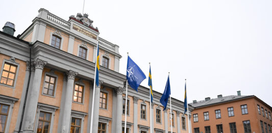 Швеция вече е пълноправен член на НАТО