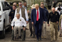 Джо Байдън и Доналд Тръмп са на конкуриращи се посещения на границата с Мексико