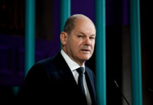 Олаф Шолц: Разследва се „много сериозен“ теч на данни от армията