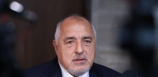 Бойко Борисов: Да не обръщаме държавата с краката нагоре