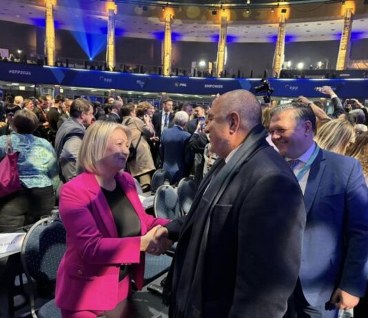 ЕНП прие манифеста, призоваващ за най-скорошно присъединяване на България и Румъния към Шенген