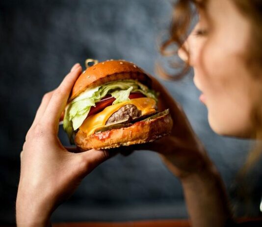 Диетолог съветва: Кои бургери могат да бъдат част от здравословната диета