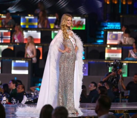 Чехкиня е новата Мис Свят