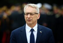 Денков: Преговорният процес с Мария Габриел за ротацията върви нормално