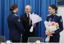 Путин: Скъпи жени, способни сте да преобразите света с красота, мъдрост и духовна щедрост