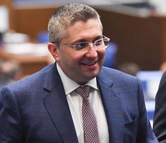 Нанков: Скъпи кметове, жестоко подведени сте от финансовия министър