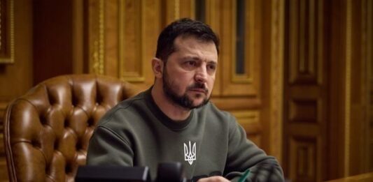 Нова атака с дронове и експлозии в Одеса, Зеленски отхвърли призив на папа Франциск