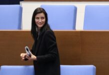 Мария Габриел върна изпълнен мандата на президента, вижте кои са предложенията за министри