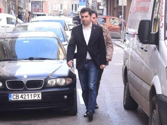 ПП-ДБ предлага на ГЕРБ да дадат премиер за техния мандат – Мария Габриел или Росен Желязков