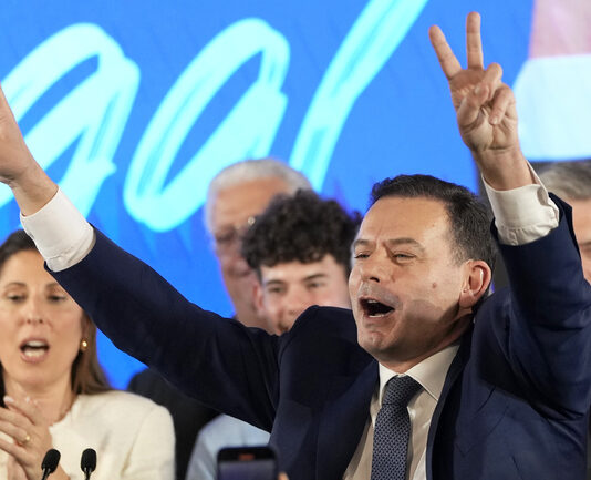 Дясноцентристкият Демократичен съюз спечели парламентарните избори в Португалия