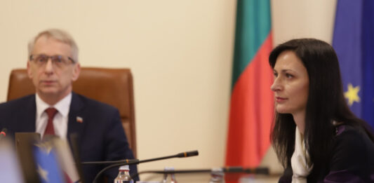 Преди ротацията: Старт на преговорите между ГЕРБ – СДС и ПП-ДБ