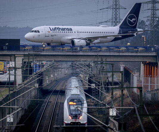 Кабинният персонал на „Луфтханза“ стачкува днес и утре