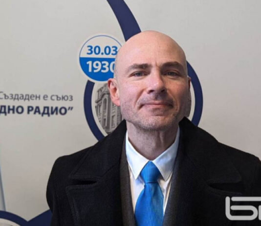 Петър Чолаков: Реалистичният вариант е ГЕРБ да преговарят отново с ПП-ДБ, но след провеждането на избори