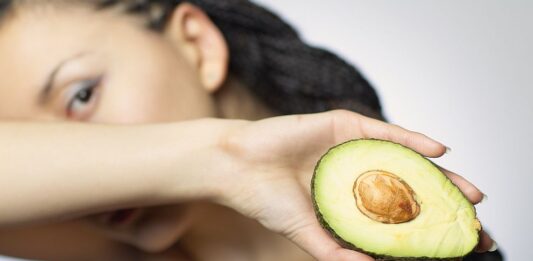 Експерти обясниха кои хора не бива да ядат авокадо