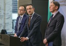 Лорер: Драмата около външния министър трябва да бъде изцяло обърната към ГЕРБ и президента