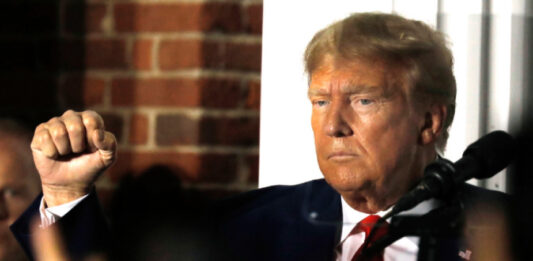 „Вашингтон пост“: Ако спечели изборите, Тръмп може да окаже натиск над Украйна да отстъпи Крим и Донбас