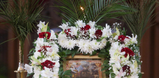 Цветница е!