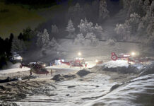 Трима души загинаха при падане на лавина край швейцарския курорт Цермат