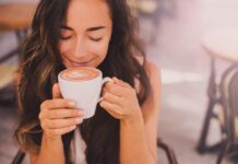 Сутрешното кафе е на 600 000 години