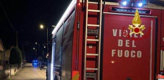 Четирима загинали и трима в неизвестност след взрив в електроцентрала край Болоня