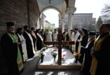 40 дни от кончината на патриарх Неофит